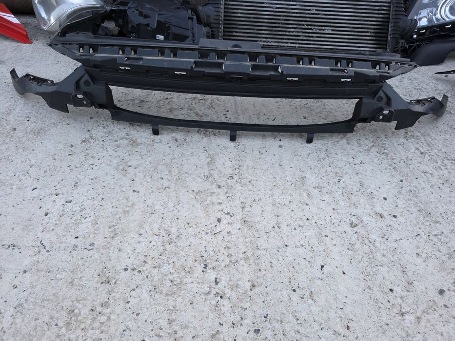 Suport tampon fata (parte superioara, plastic) potrivit OPEL CORSA F