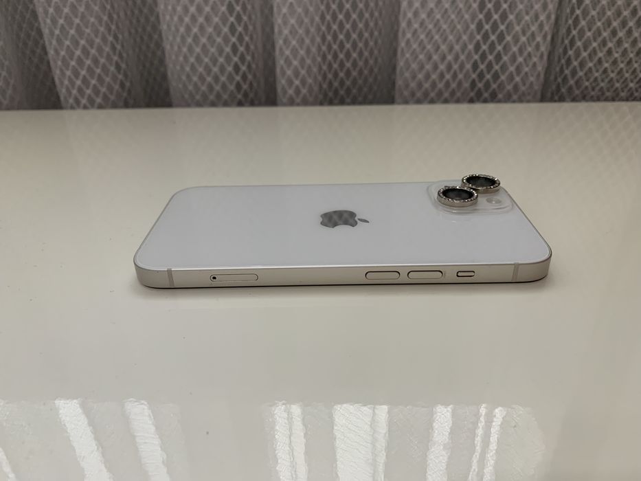 Стрхотен подарък Iphone 14 256 GB