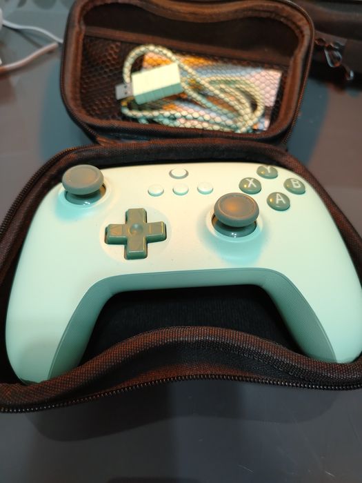 Джойстик / геймпад 8bitdo Ultimate C