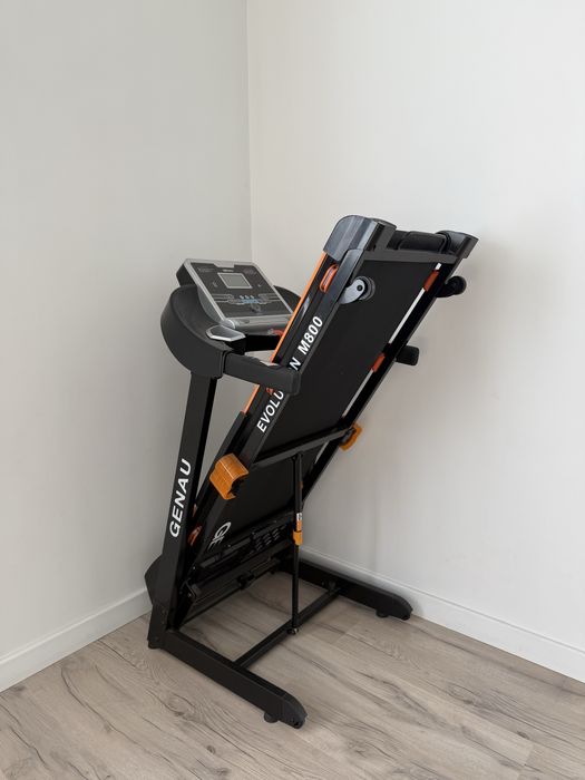 Беговая дорожка GENAU Evolution M800