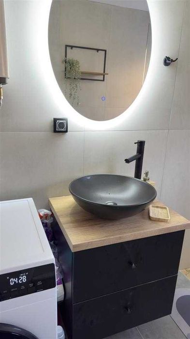 Дава се под наем Двустаен апартамент в Пловдив, Център - 63 кв.м за 357 € - Снимка #1