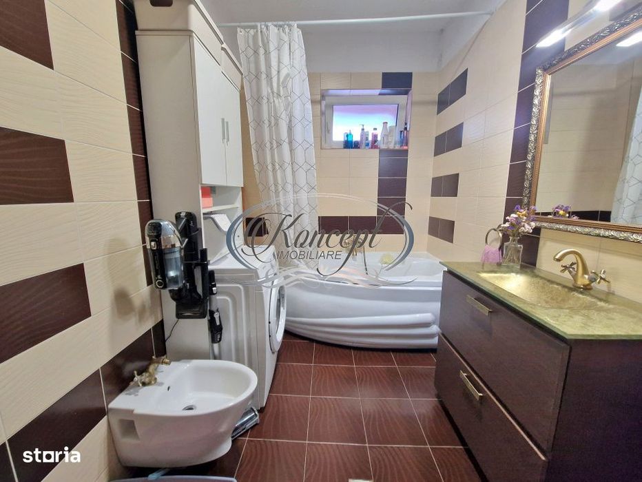 Apartament spatios cu garaj in Andrei Muresanu