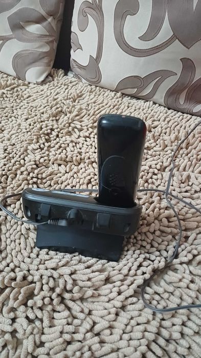 Продам домашний телефон