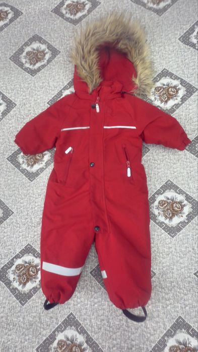 Продам зимний детский комбинезон