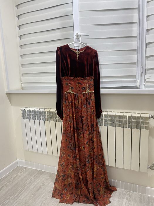 Көйлектер сатылады