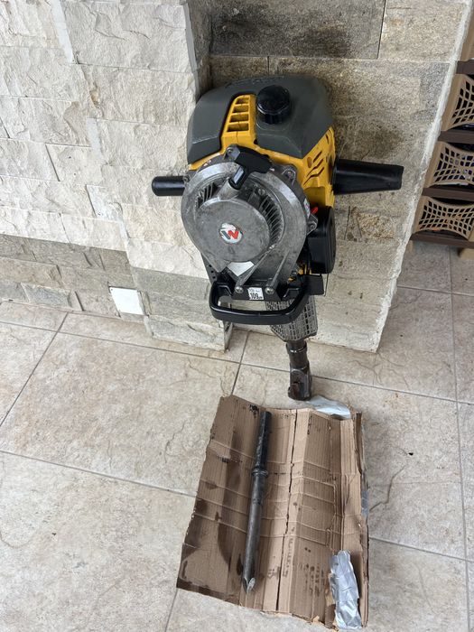 Ciocan demolator Wacker Neuson BH55  ca nou!