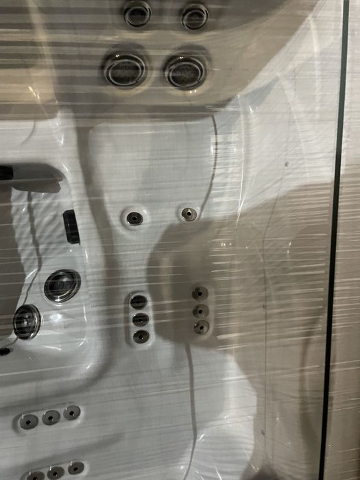 Джакузи  градинско ново 2 год, гаранция  , музикална система