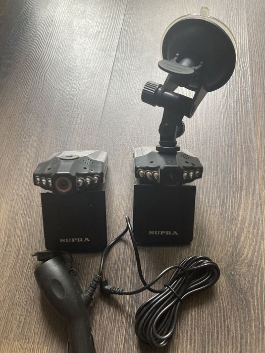 Видеорегистратор Supra 2 штуки рабочие