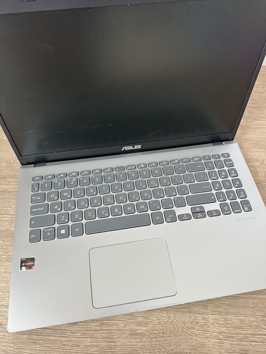ASUS M509DA / Ryzen 5 / 8GB
