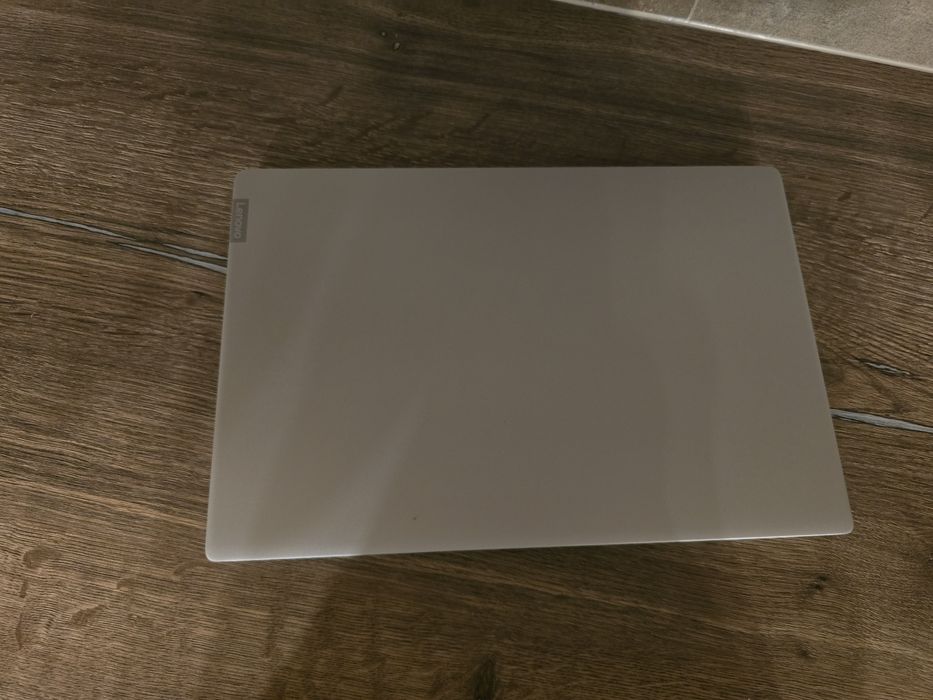 Lenovo IdeaPad 330S – Ryzen 3, 8GB RAM, 256GB NVMe SSD + 1TB HDD