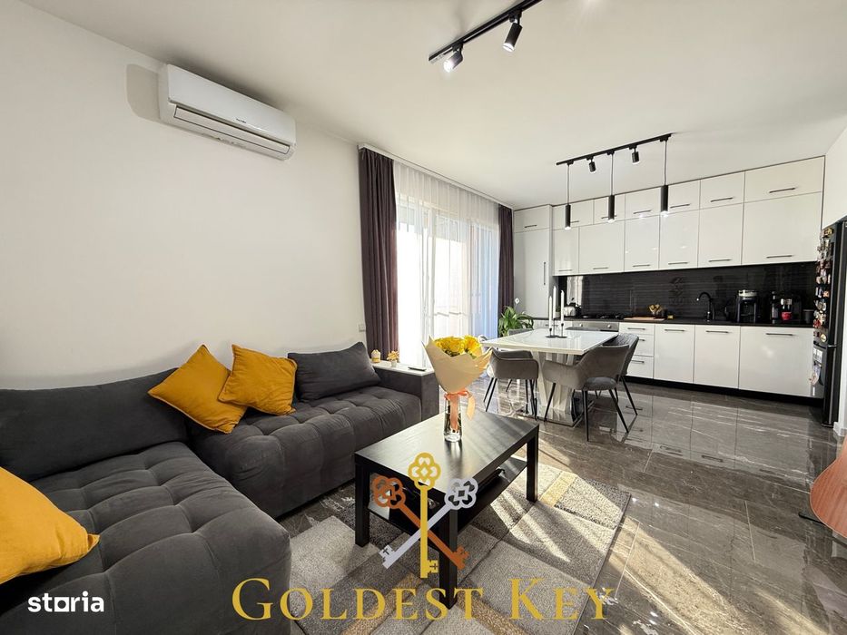 Apartament generos cu 2 camere, balcon, debara si parcare