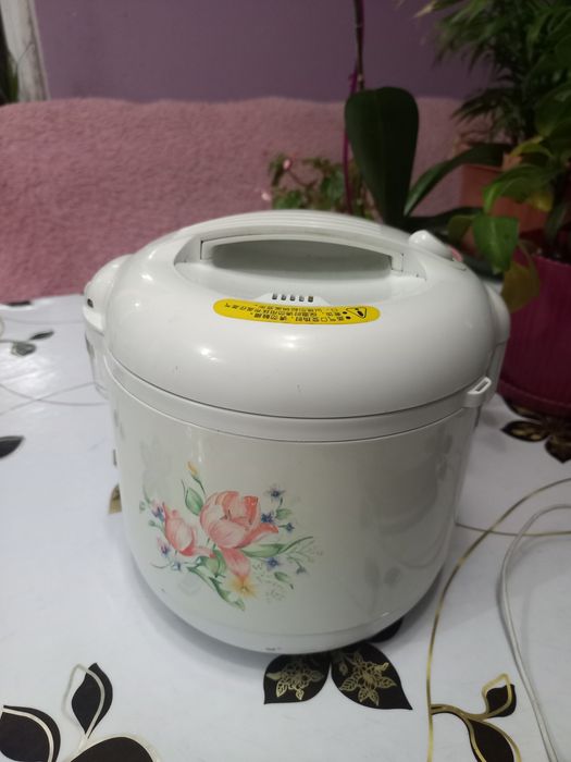Продам рисаварку