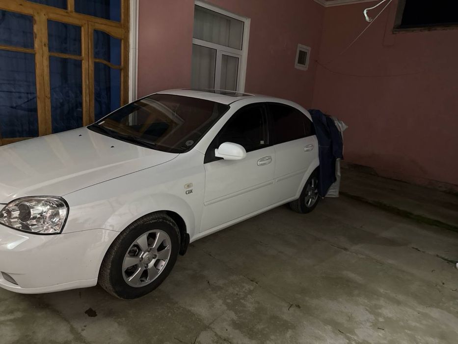 Lacetti 1.6 2012