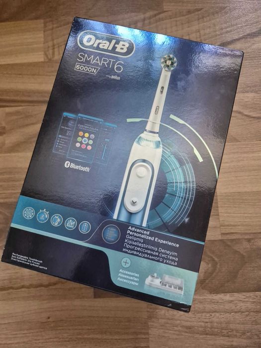 Periuța electrică Oral B Smart6 6000