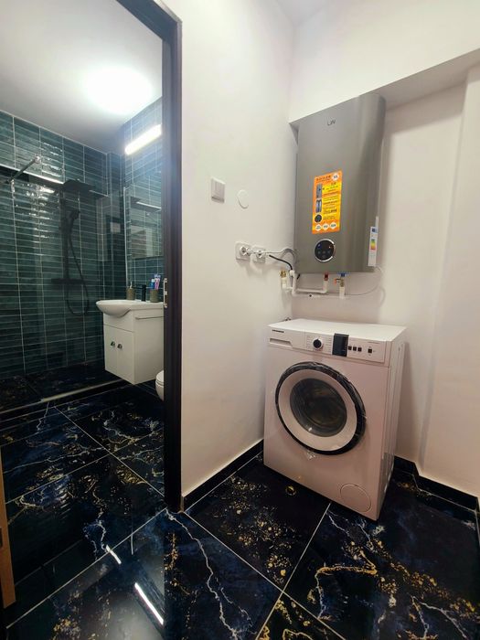 REDUS! Ap 3 cam ultracentral, renovare LUX, et.1 – 62.500€