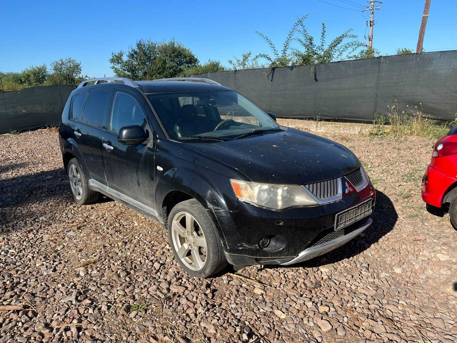 Dezmembrez Mitsubishi Outlander II 2.0 diesel negru 2007 103KW COD BSY