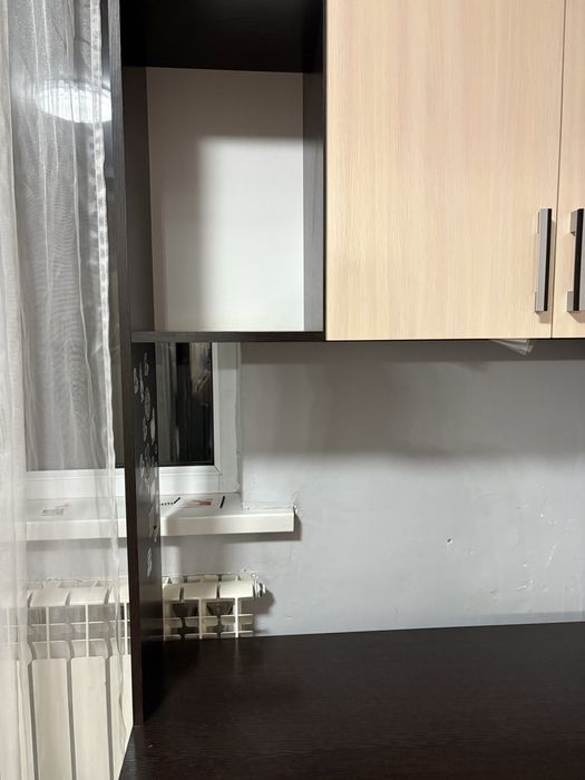 Школьная парта с полками