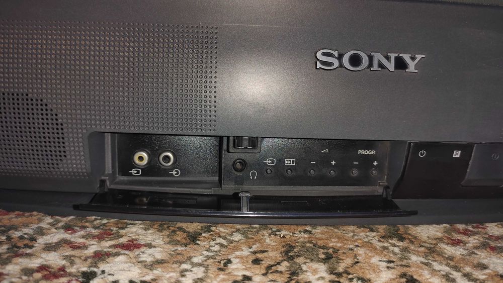 Телевизор Sony Trinitron kv-21t1r
