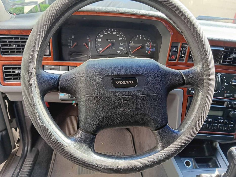Лека кола Volvo 850
