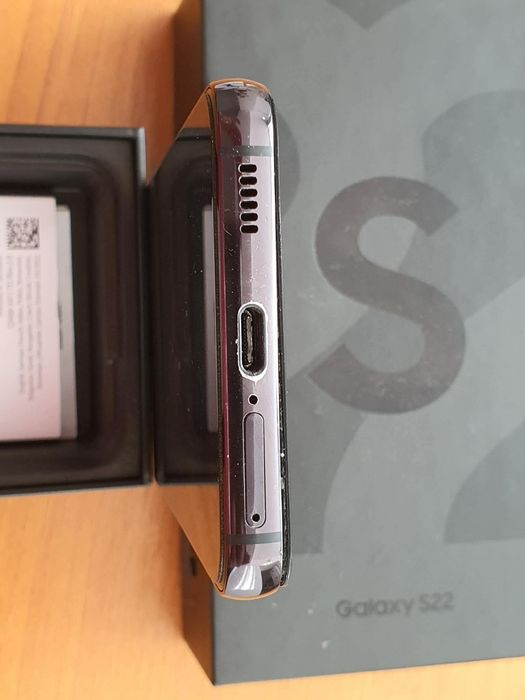 Vand schimb Samsung Galaxy S22 pt ecran baterie etc