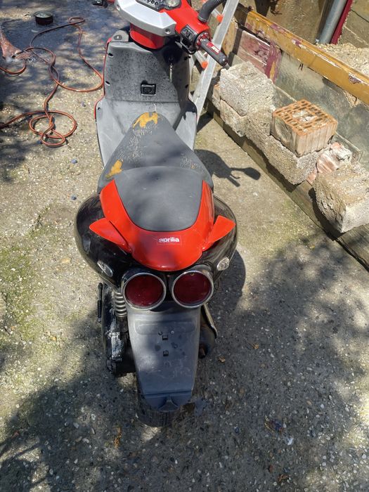 Scuter aprilia sr 80