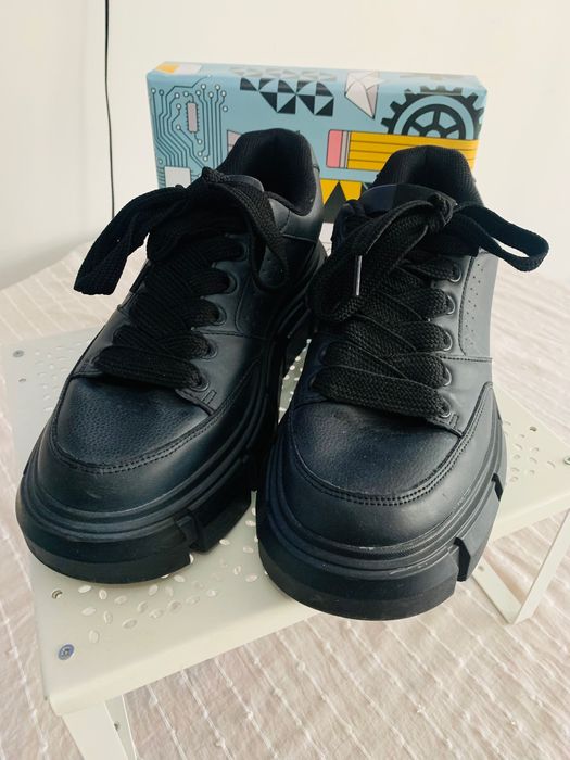 Pantofi Zara - Marimea 44