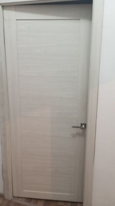 Продам двыери межкомнатный душ кабина.