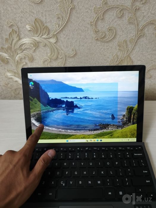 Microsoft Surface Pro 6