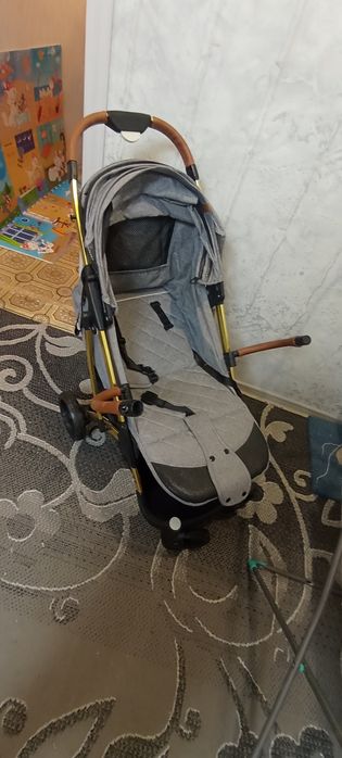 Коляска детская  продам