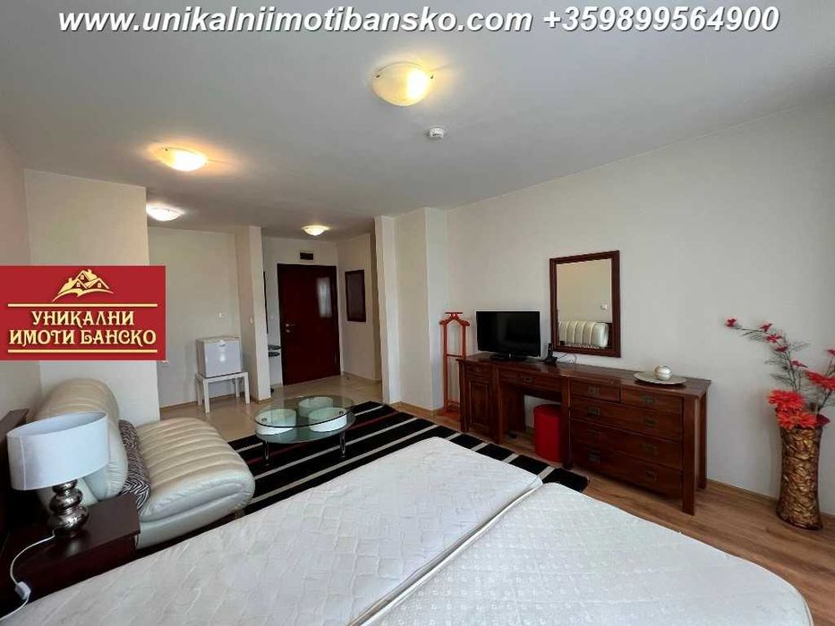 Близко до лифта! Двустаен апартамент за продажба в град Банско