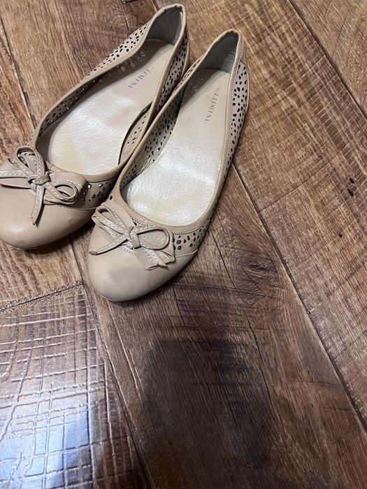 Продам обувь в хорошем состоянии