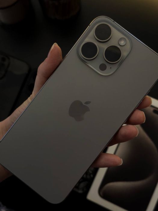 iPhone 15 pro max 256gb