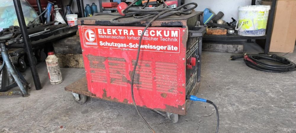 Телеподаващо Elektra Beckum