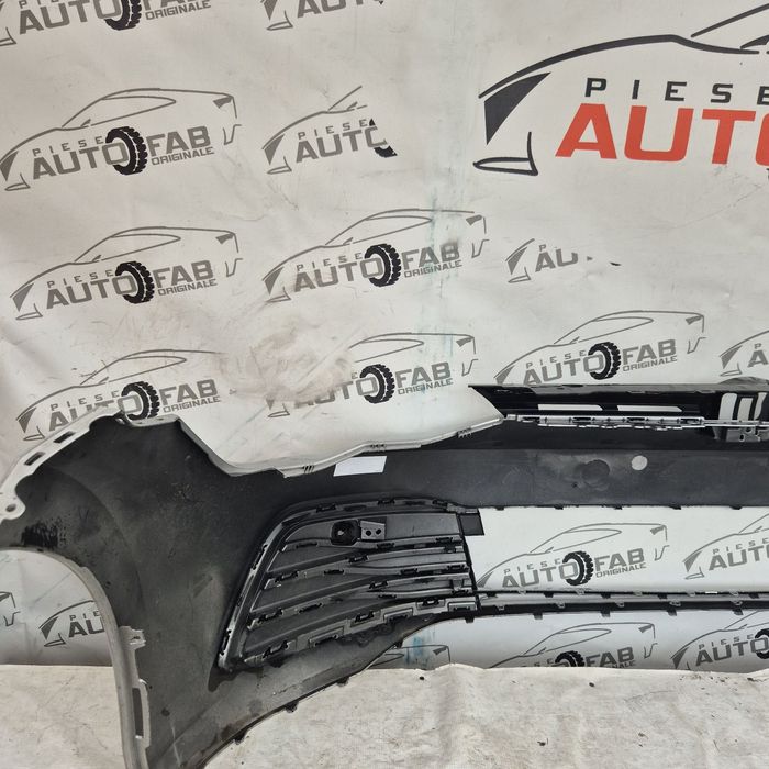 Bara fata Volkswagen Golf 8 an 2019-2020-2021-2022-2023