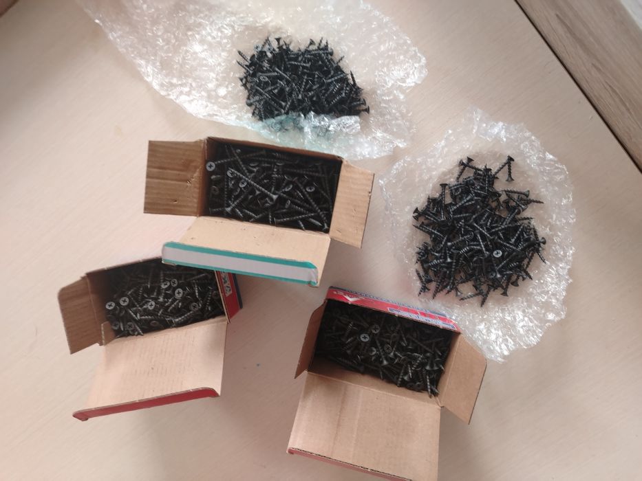 Продаётся саморез шрупа