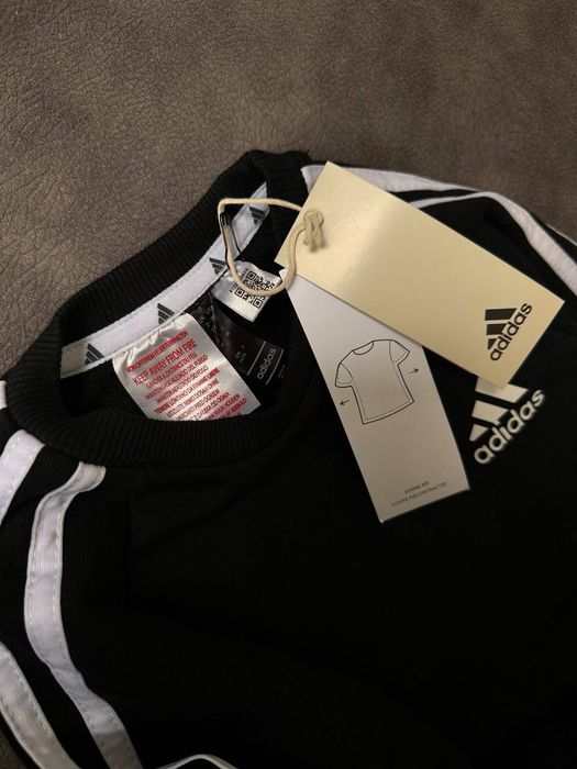 Yangi  adidas spartivka