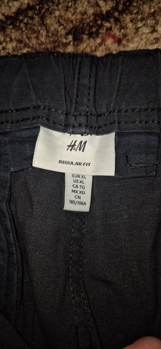 Чисто нови карго панталони H&M
