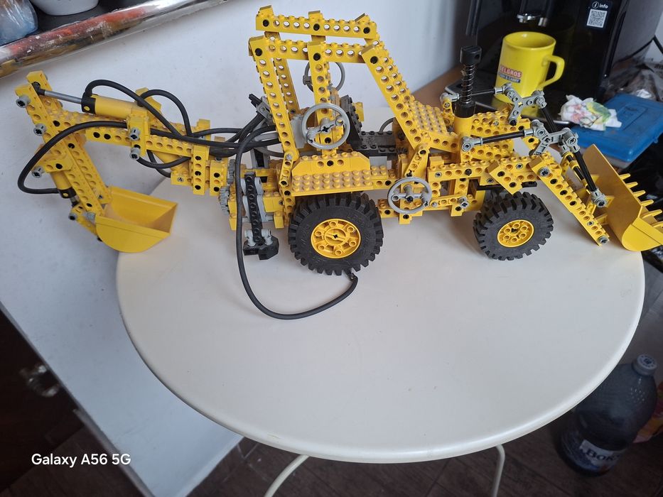 Vand Lego 8862 Technic din 1989  buldo-excavator