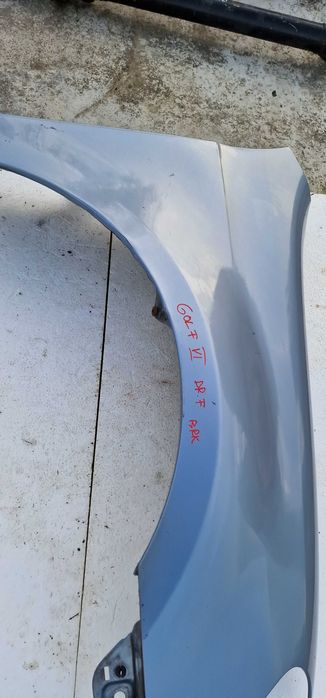 Aripa Dreapta Fata Golf 6