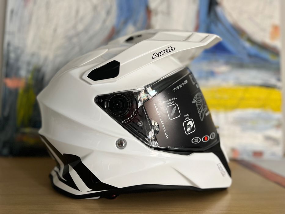 Каска Airoh Commander 2, Размер S (55-56), бяла