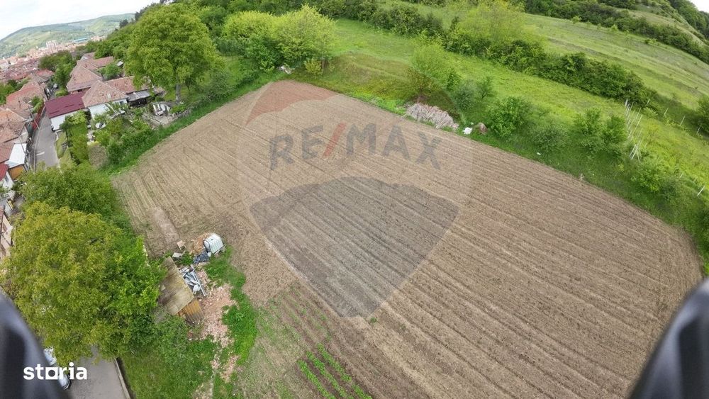 Teren 5,546mp Medias / Strada Pinului