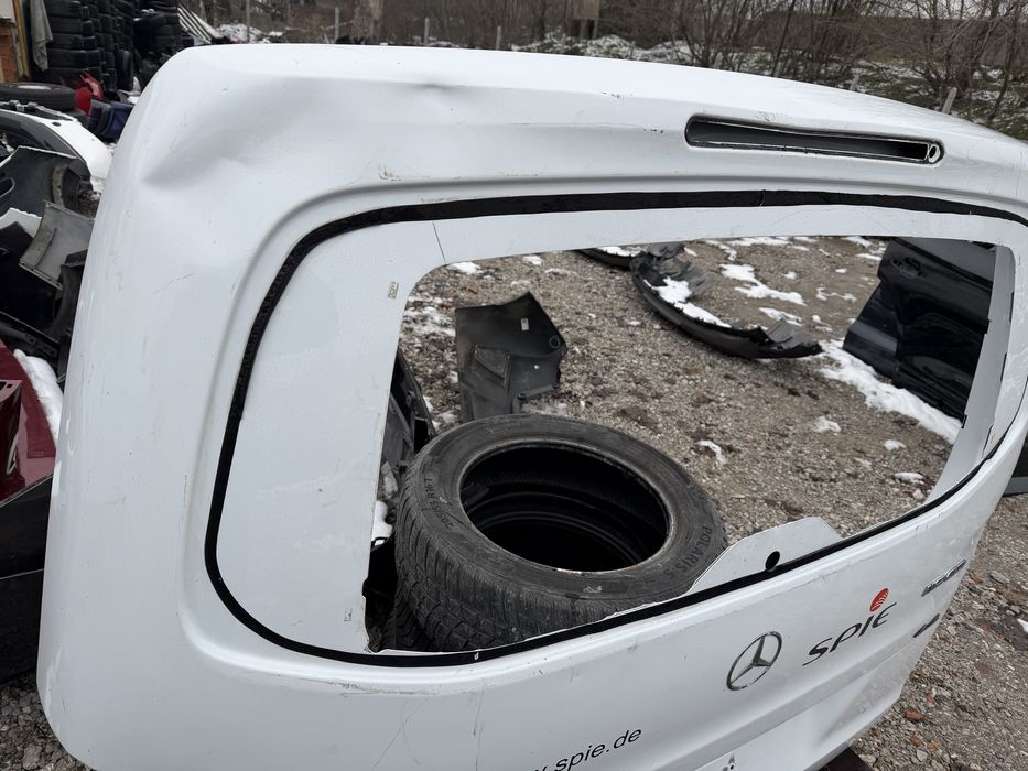 Капак Mercedes Vito/V Class W447