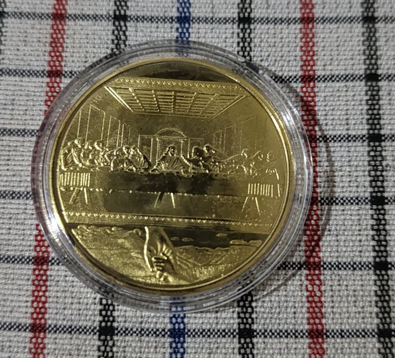 Сувенирна монета " Тайната вечеря"