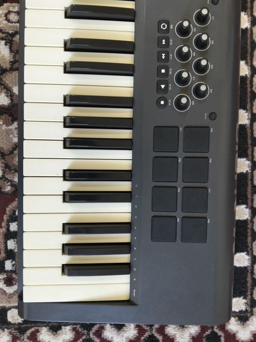 M-Audio midi klavish