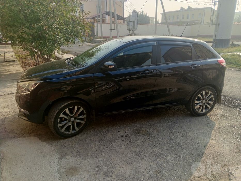 Lada Xray сотилади