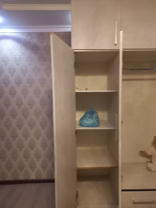 Продам шкаф для одежды