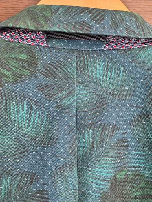 Sacou Slim Fit Ted Baker Blazer Suit Jacket Size 4 or M-L 2 Button