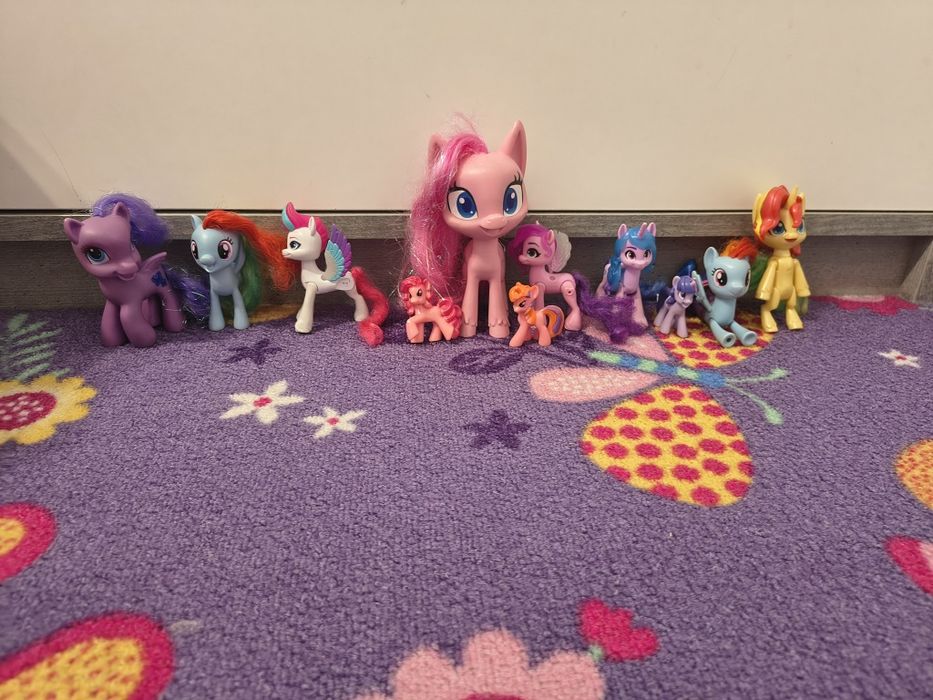 Vând unicorni/ ponei