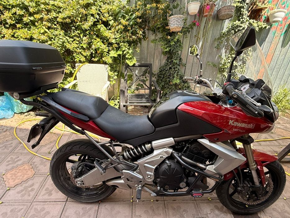 Vând/ schimb cu autoutilitara kawasaki Versys 650 2012, unic proprietar