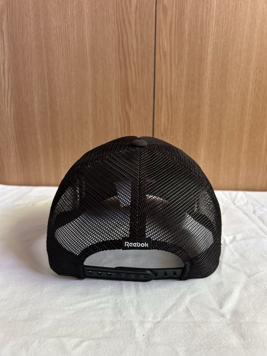 Sapca Reebok Tricker